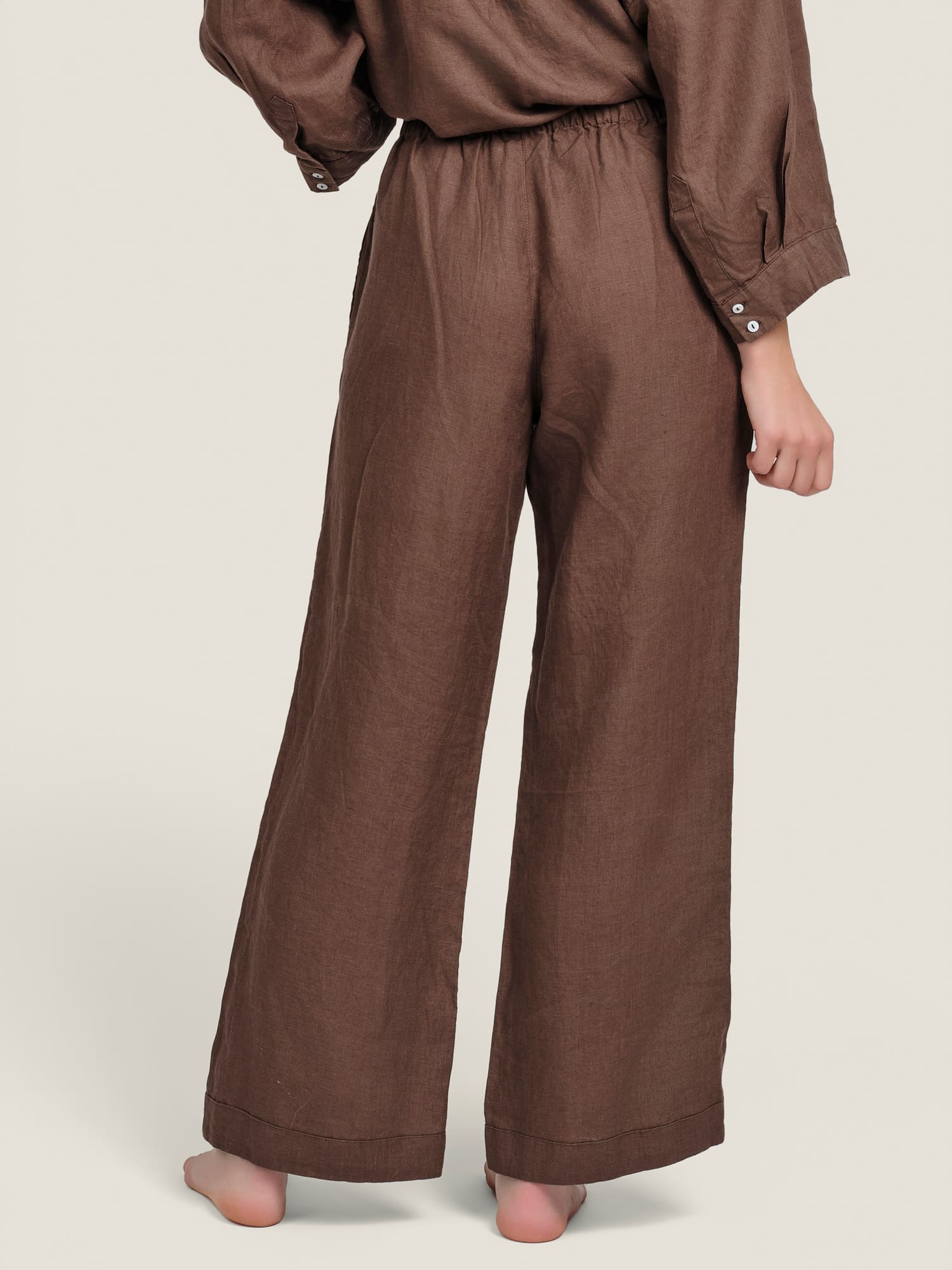 Linen pants in chocolate