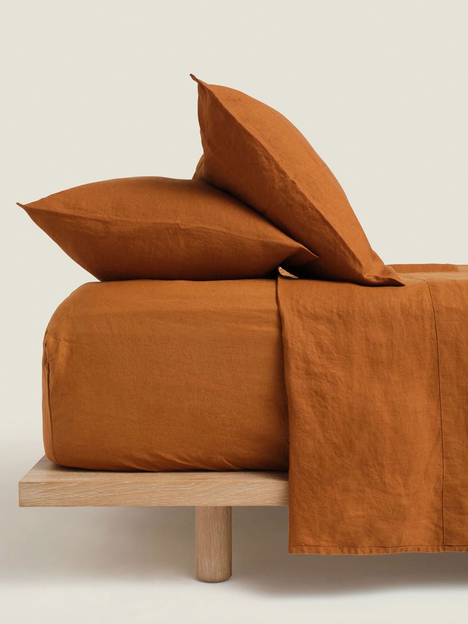 pillowcase in tobacco