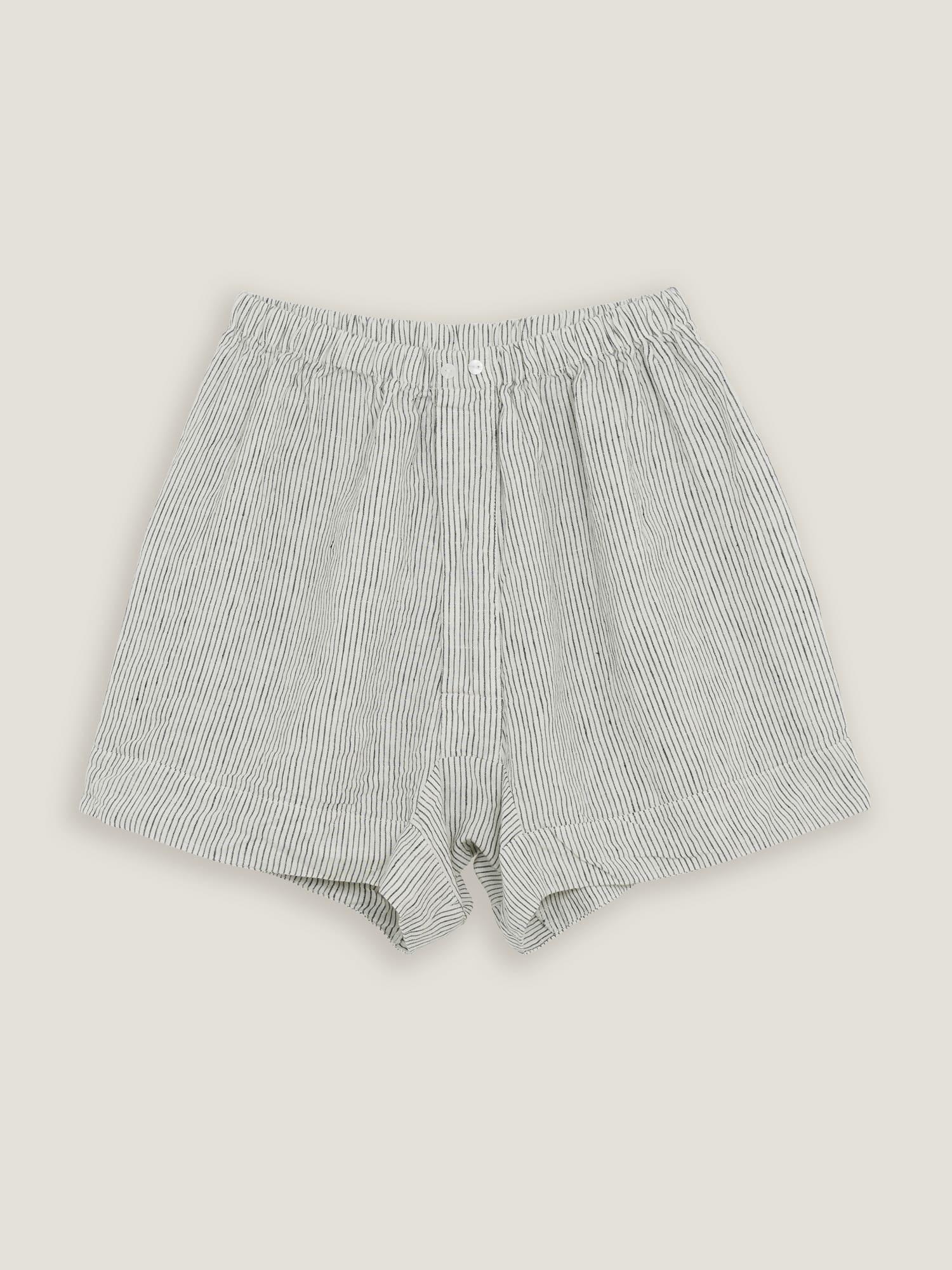 Linen Shorts in Pencil Stripes